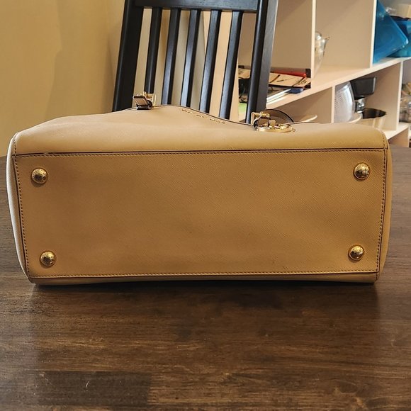 Michael Kors Tote Bag - Neutral Tan Color - Picture 9 of 15